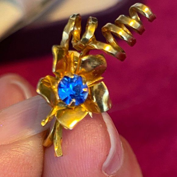 VINTAGE RAINBOW GOLD FILLED PENDANT AND EARRINGS SET - Picture 7 of 12